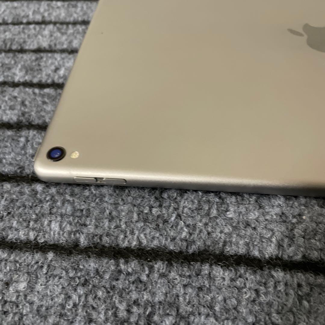 145 iPad Pro 12.9 2世代 256GB Wi-Fi グレイ
