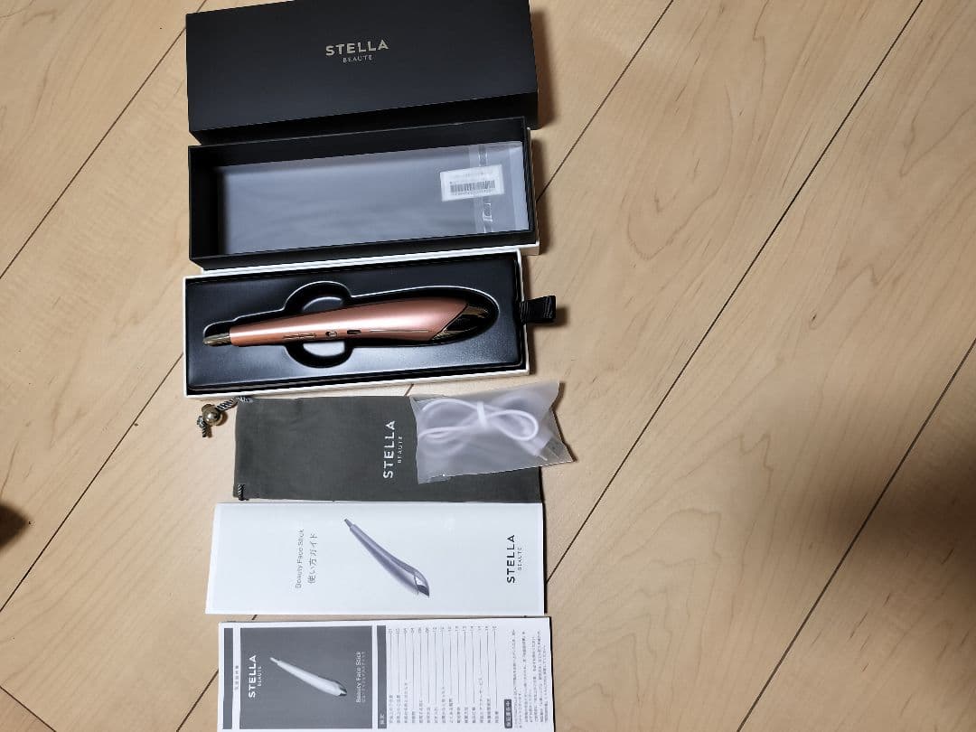 STELLA 美顔器 ローズゴールド