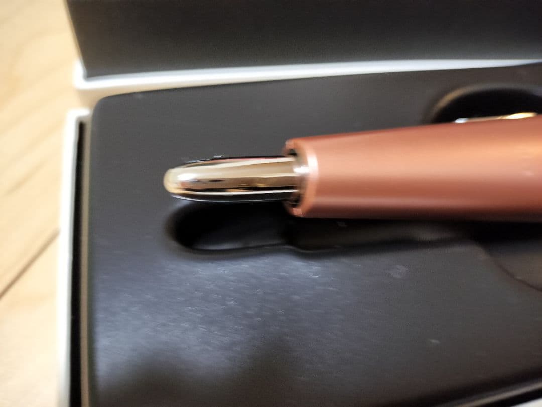 STELLA 美顔器 ローズゴールド