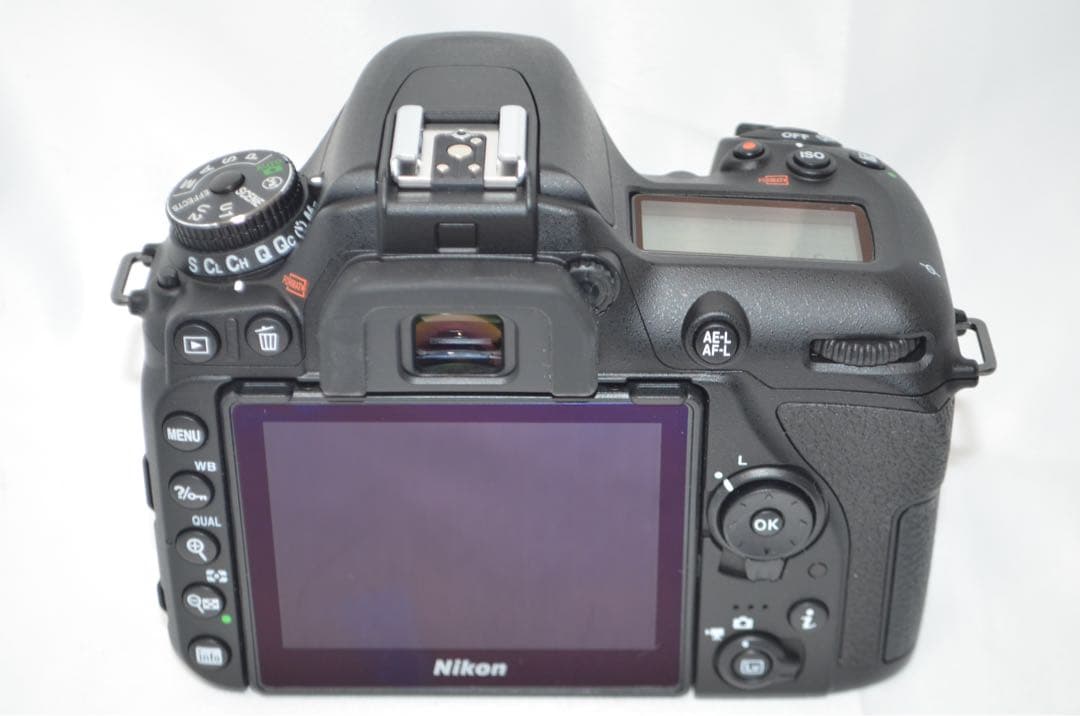 滅多にないシャッター数888回以下 Nikon D7500☆Wi-Fi搭載