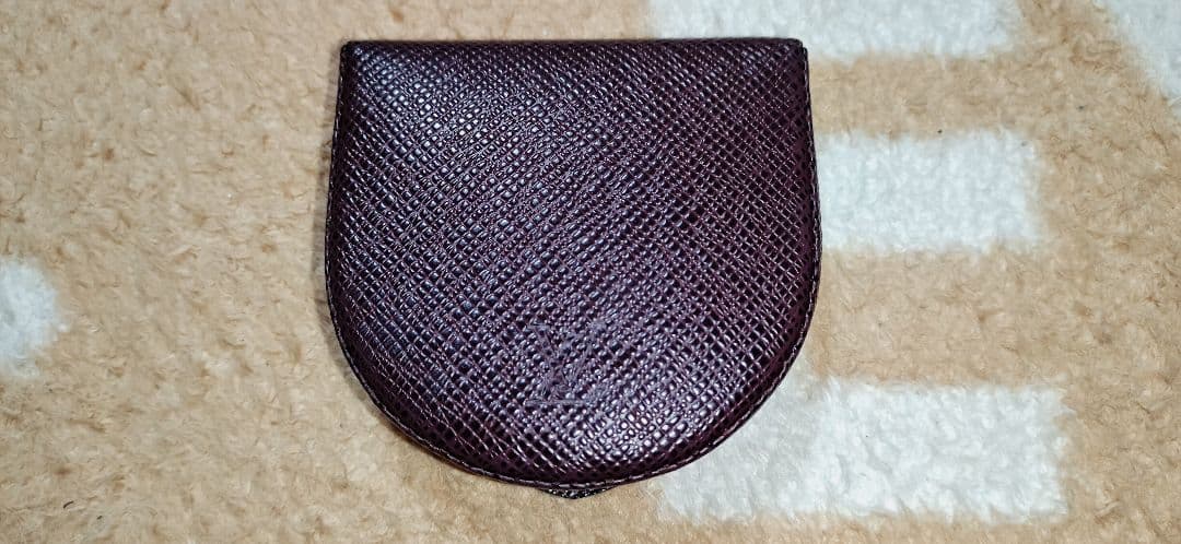 louis vuitton ケース タイガ ポルトモネ キュベット