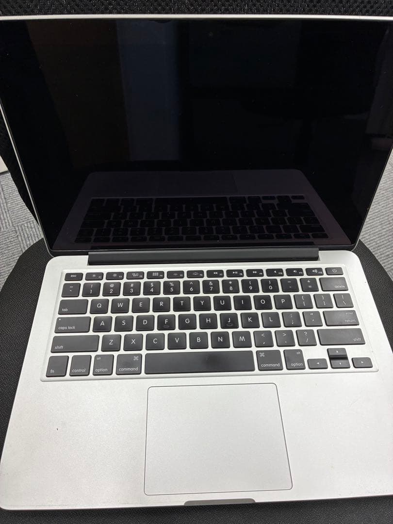 ジャンク品　Apple MacBookpro13インチ　2017年モデル