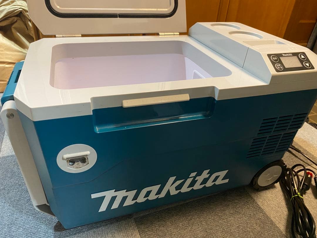 Makita 保冷温庫 CW180D