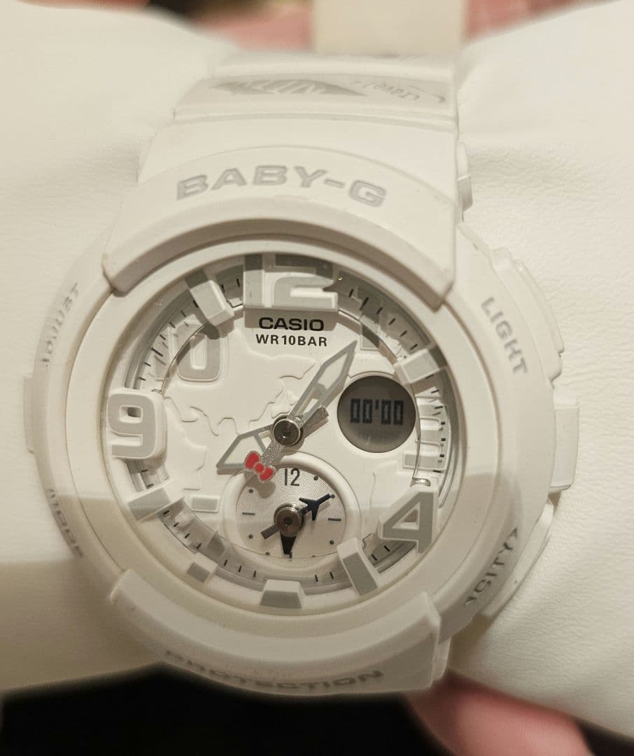 【早い者勝ち!!】BABY-G Hello Kitty デジタル腕時計