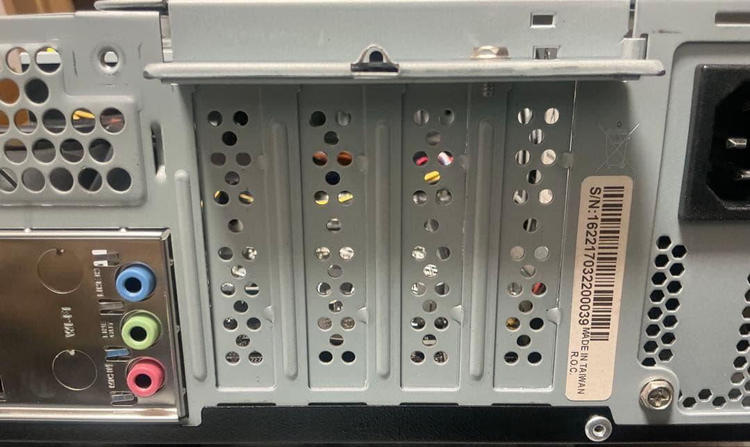 第11世代 COREi5 メモリ16GB NVMeSSD512 BariKata