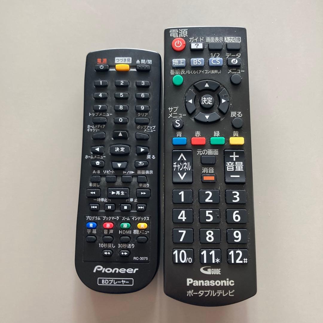 Panasonic ポータブルテレビ & パイオニアBlu-rayプレーヤー