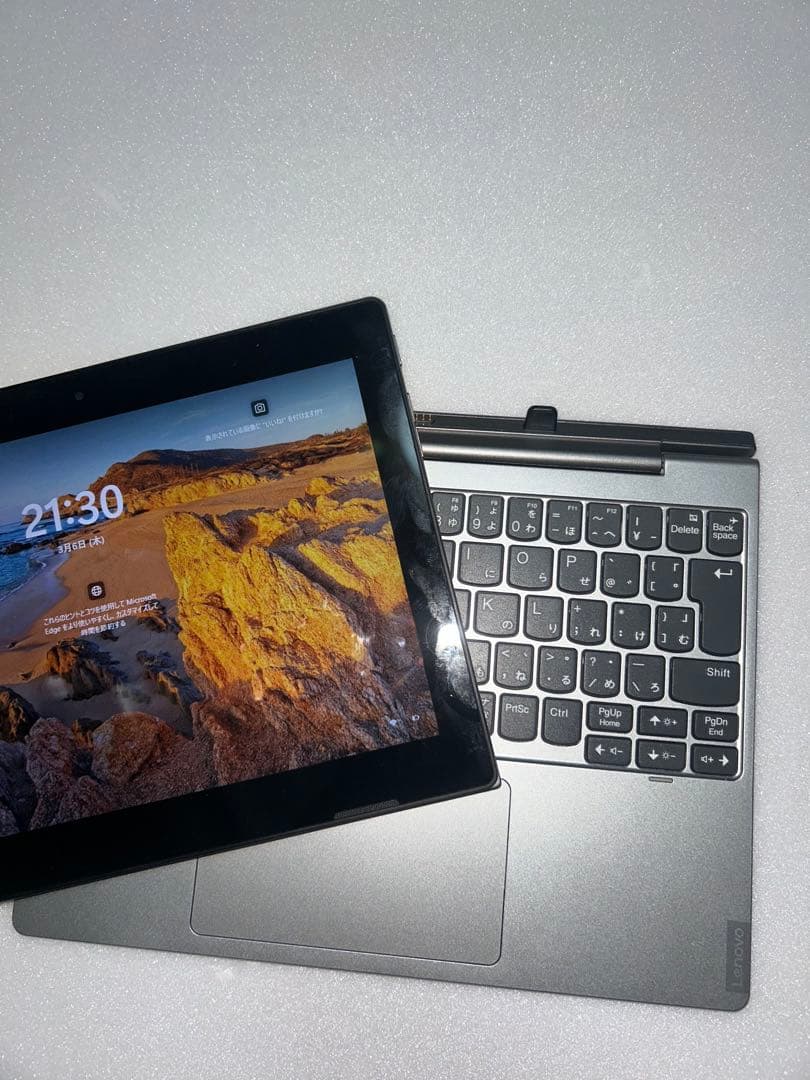 Lenovo Windows11タブレット 10インチ キーボードとカメラ付き