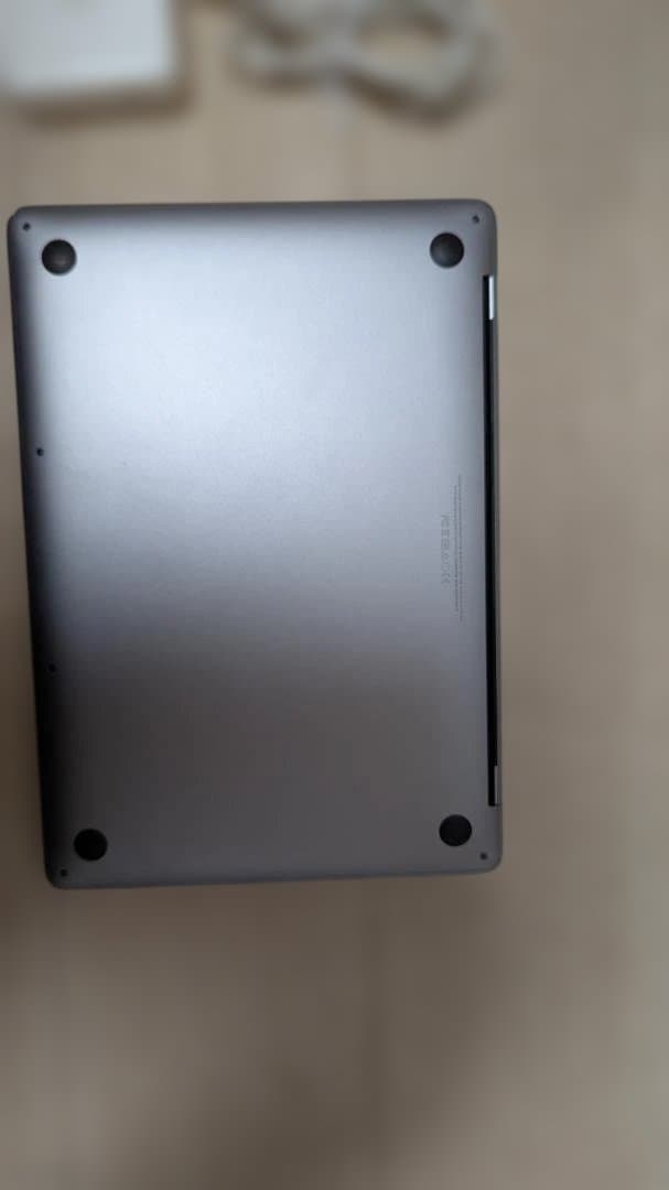 MacBook本体 MacBook Pro 13-inch (2017) i5 / 8GB