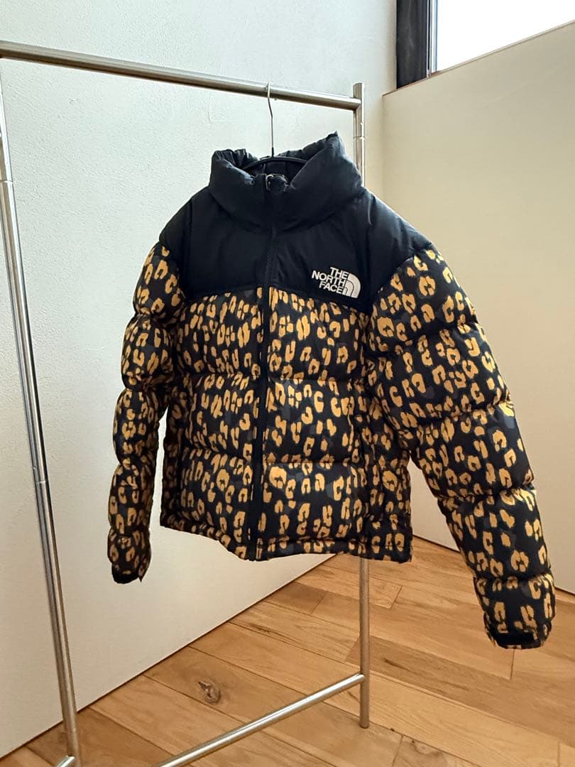 THE NORTH FACE レオパード柄 ダウンジャケットMsize
