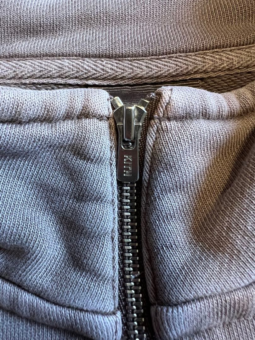 KITH × RussellAthletic コラボハーフジップスウェット