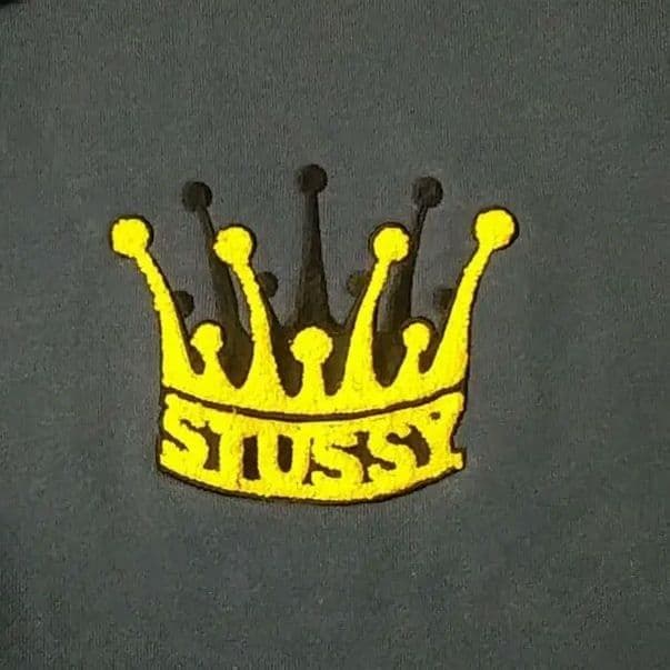 希少カラー☆ステューシー 刺繍 クラウン パイルロゴ パーカー L 紺