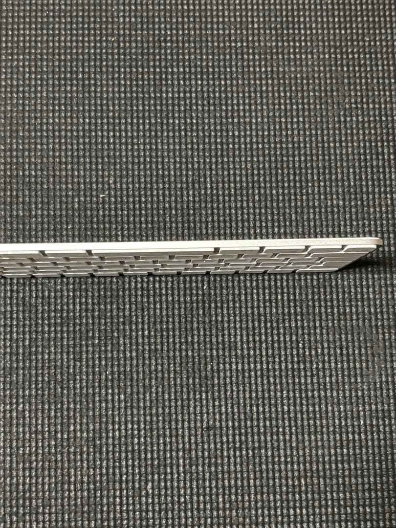 Apple Magic Keyboard 日本語(JIS) A2450【極美品】