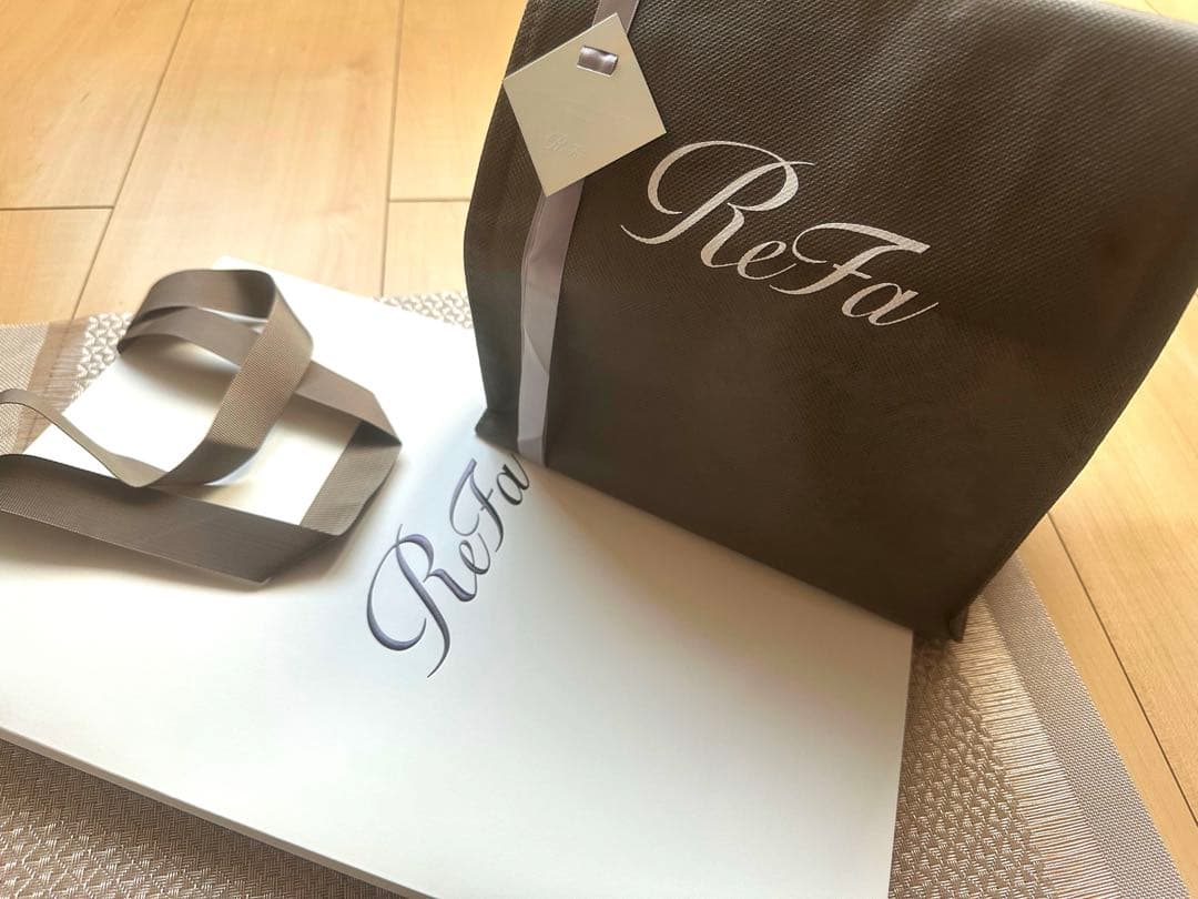 「ReFa（リファ）」イオンケアブラシプレミアム&ビューテックマスク　包装セット