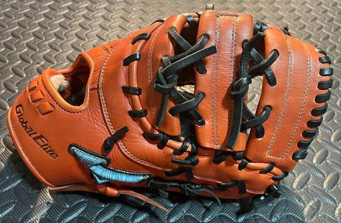 こ*う様 グローバルエリート　ファーストミット　軟式　少年　一塁手　ダイバーシテ