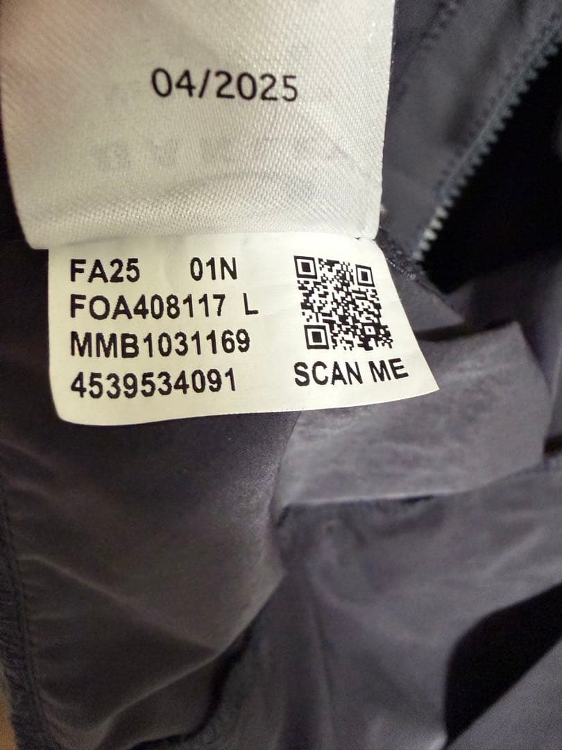 OAKLEY マウンテンパーカー