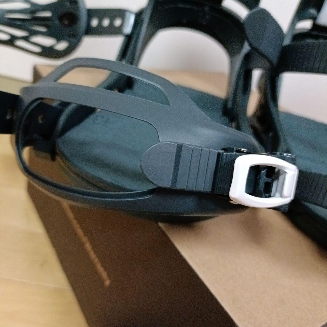 中古　24-25 Burton Cartelスノーボード ビンディング　サイズM