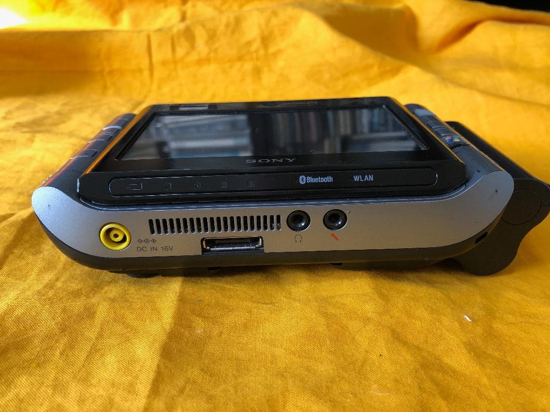 その他ノートPC本体 VAIO typeU PCG-1J1N