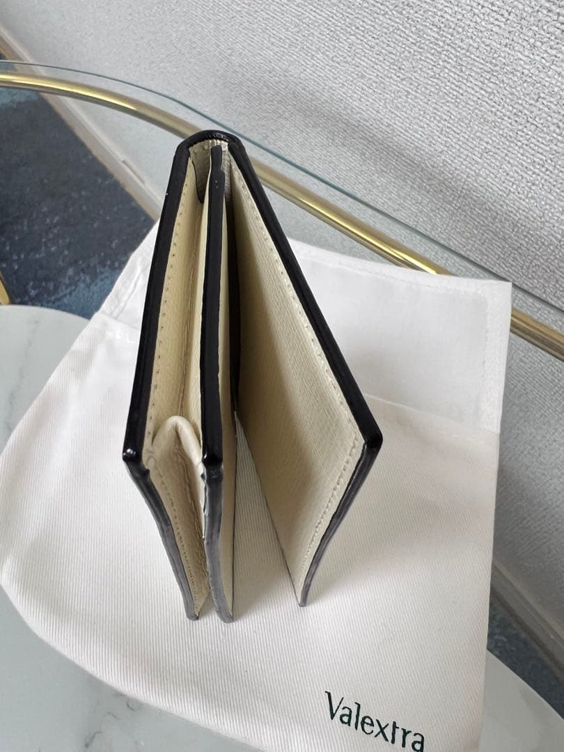 新品　Valextra 名刺入れ ホワイト