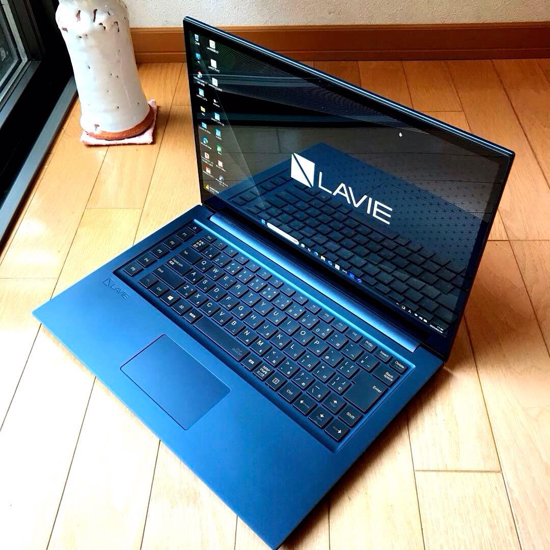 美品LaVieVEGA LV750/R【有機ELUltraHD4Kディスプレイ】