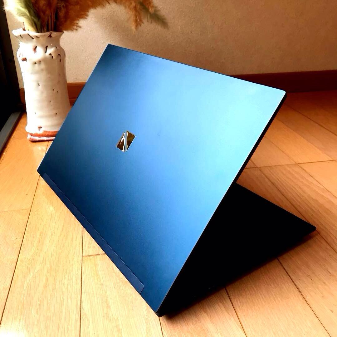 美品LaVieVEGA LV750/R【有機ELUltraHD4Kディスプレイ】