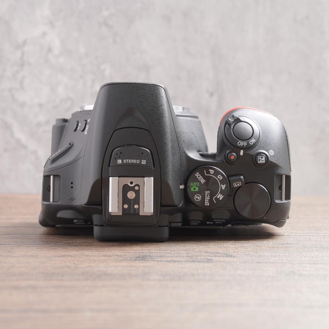 おまけなし！ショット数26回で新品レベル✨Nikon D5600　944