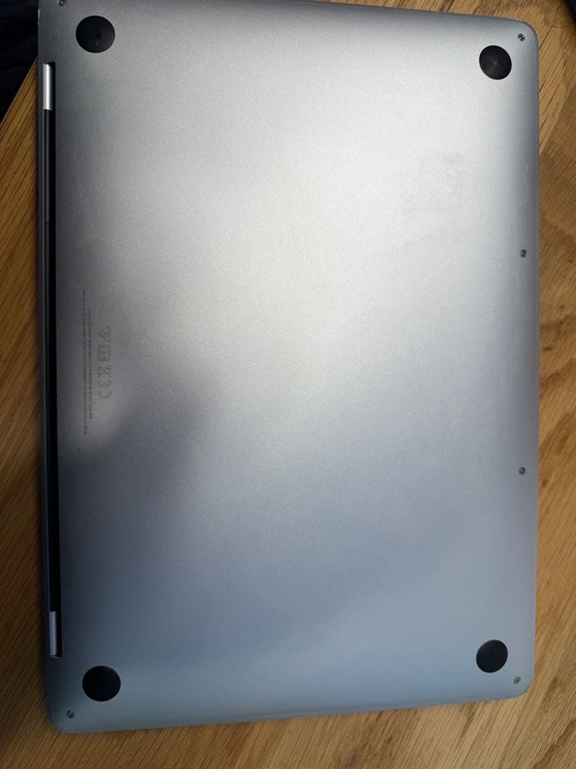 MacBook本体 MacBook pro 13 (2022 M2) 16GB