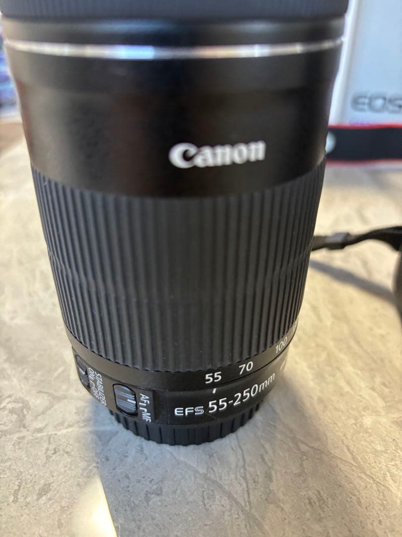 美品Canon EOS kiss X9 ダブルレンズセット