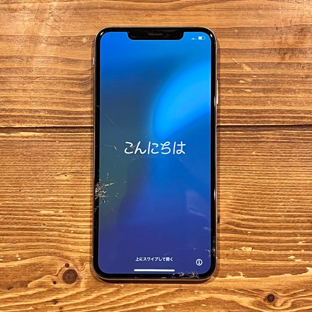 iPhone Xs Max 64GB/バッテリー容量76%/液晶割れあり