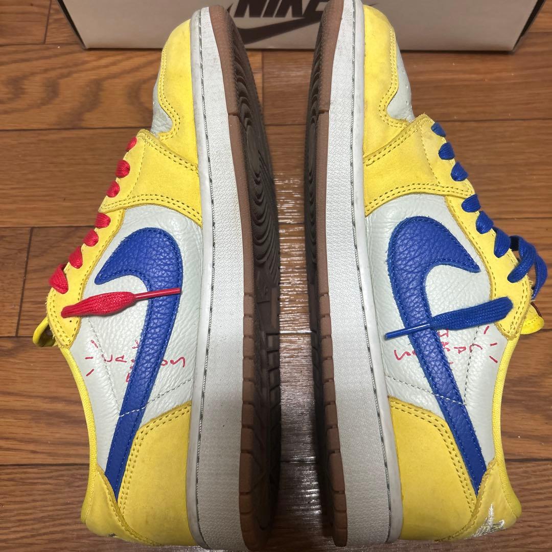 韓国ポリス プロフ必読  Travis Scott ×Nike AJ1