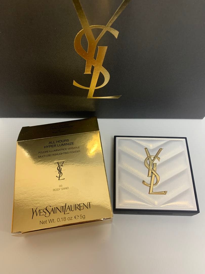 【日本未発売】イヴサンローラン　オールアワーズ　ハイパー　ルミナイズ　03番