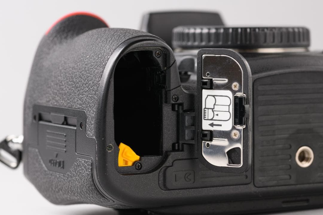 【ショット数少！】Nikon ニコン D810 デジタル一眼レフカメラ