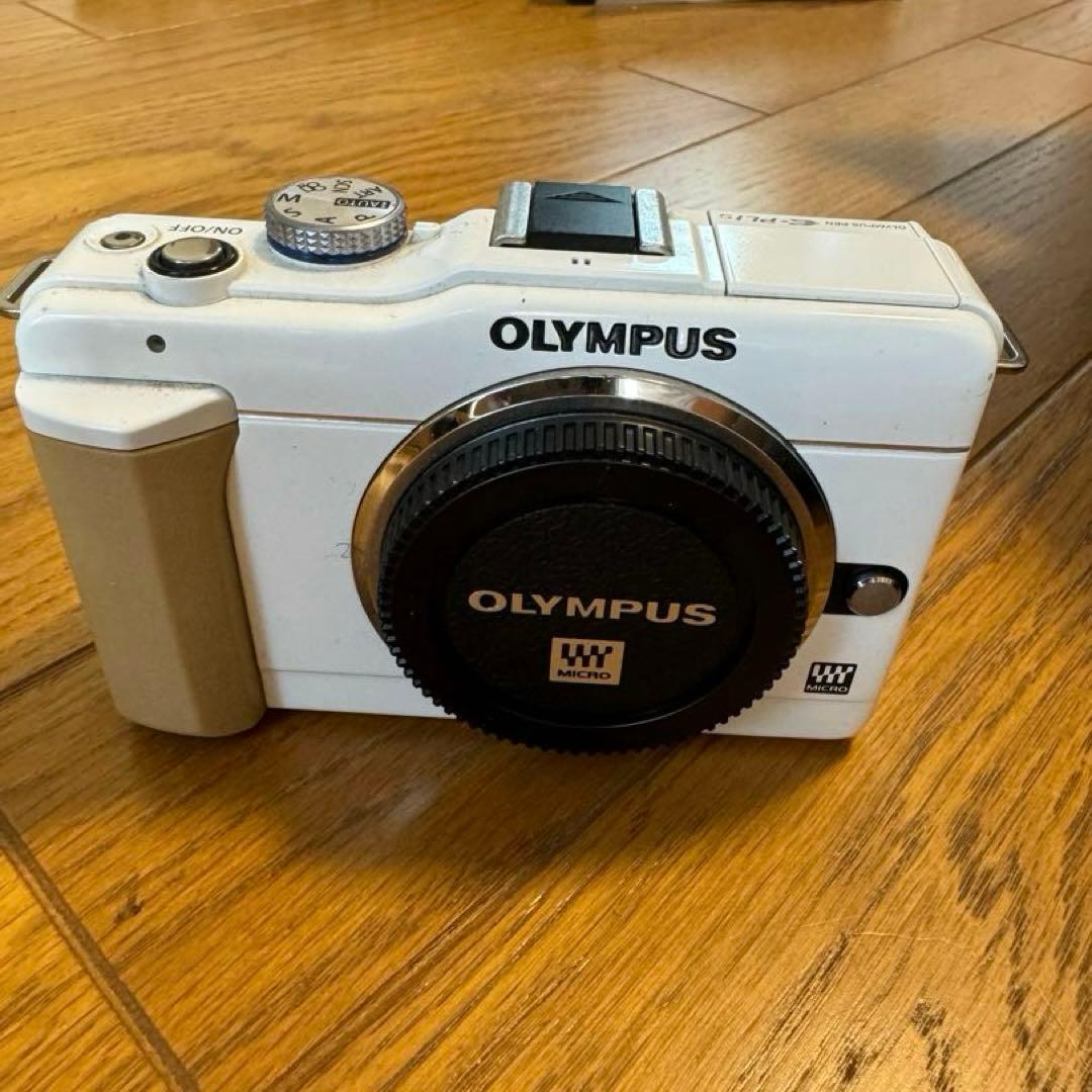 OLYMPUS PEN E-PL1s ミラーレス一眼カメラ 箱付き