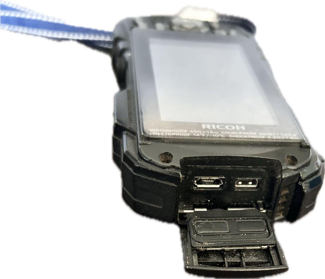 【美品】RICOH WG-60 デジタルカメラ 黒/赤