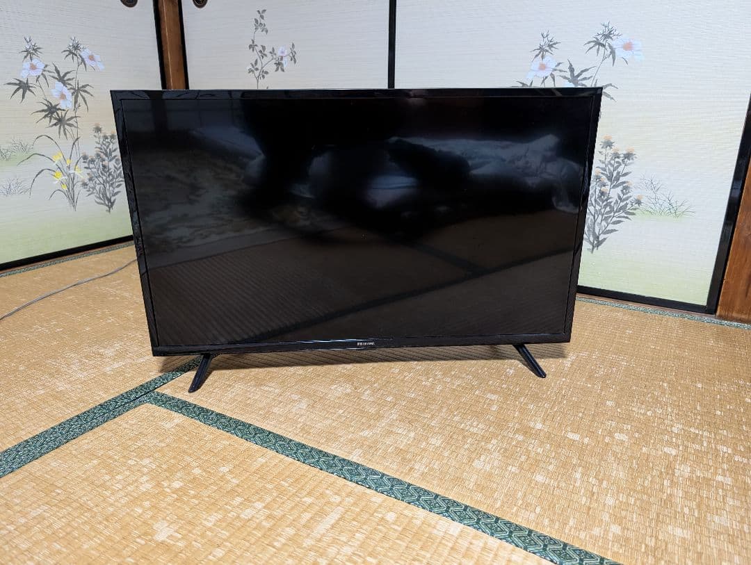 最終値下げ！ IRIS OHYAMA 32インチ フルHDテレビ