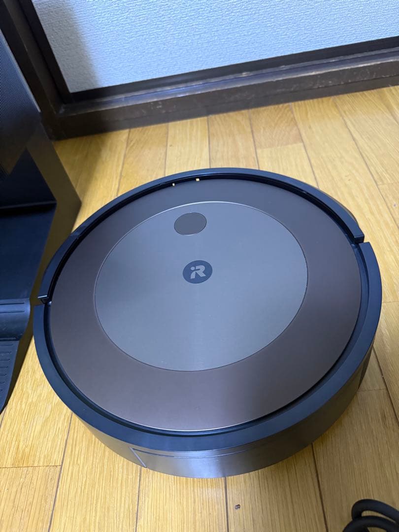 iRobot Roomba j9+ ロボット掃除機+自動ゴミ収集機