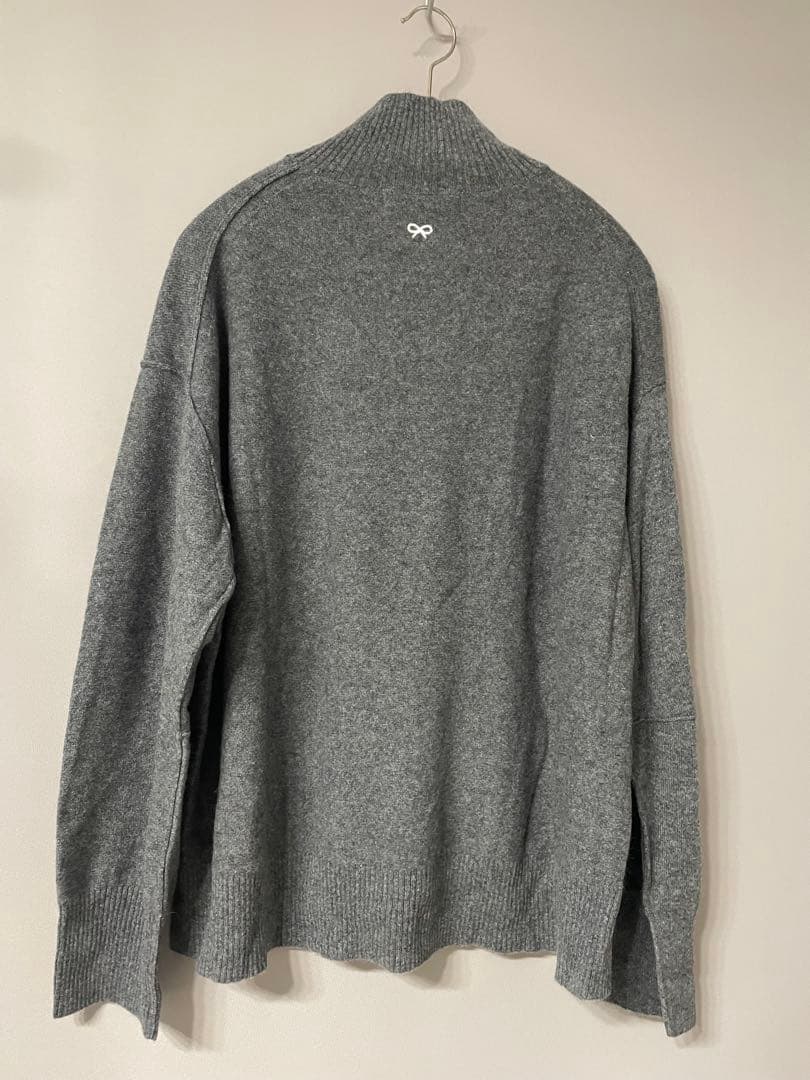 ユニクロANYA HINDMARCH コラボ カシミヤセーター　L 未使用品