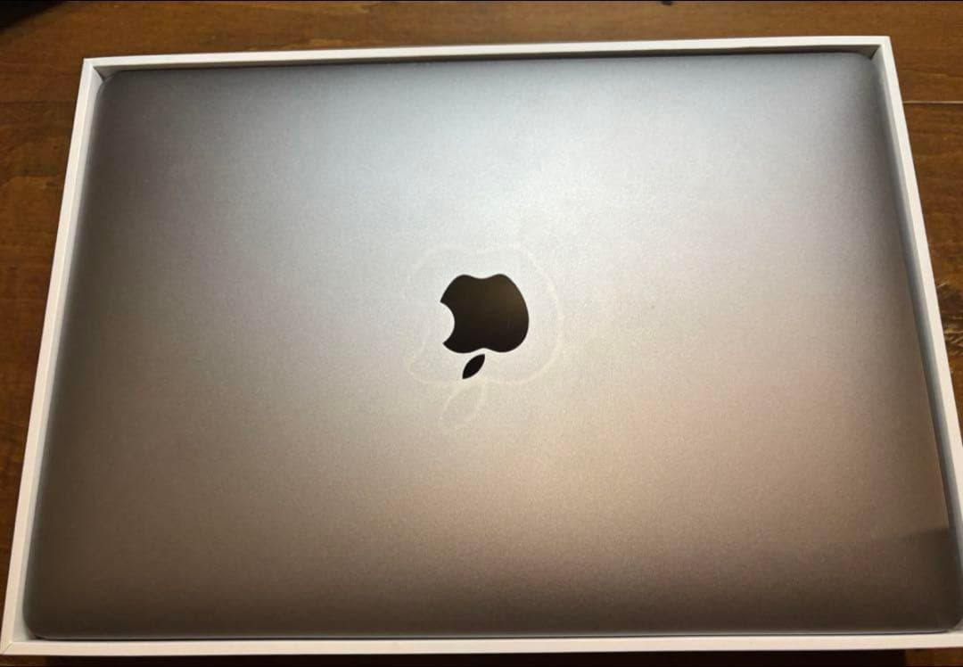 【セール】【良品】MacBook Air 2020 Corei5 シルバー 本体