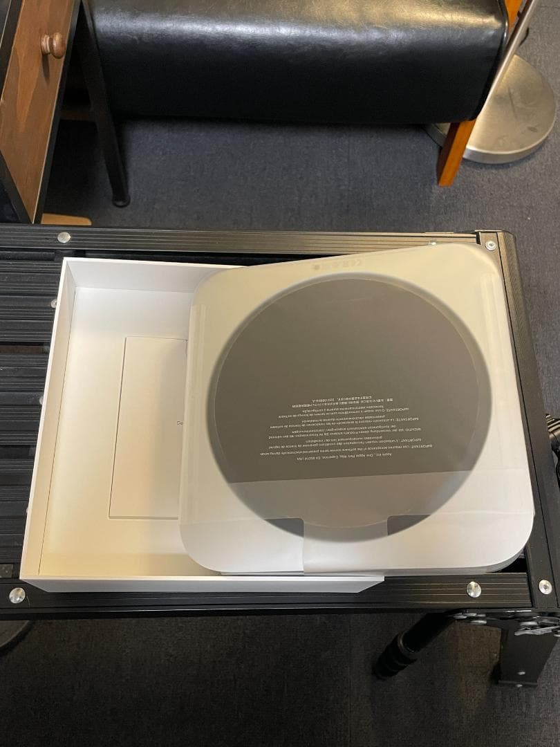 最終値下げ【ほぼ新品】Mac Mini M2 512GB + 新品シリコンカバー