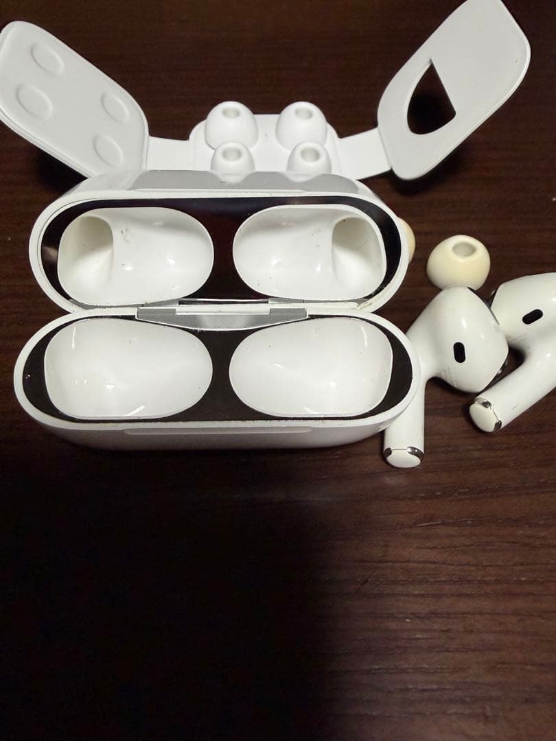 Burberry ケース付き AirPods Pro第一世代本体