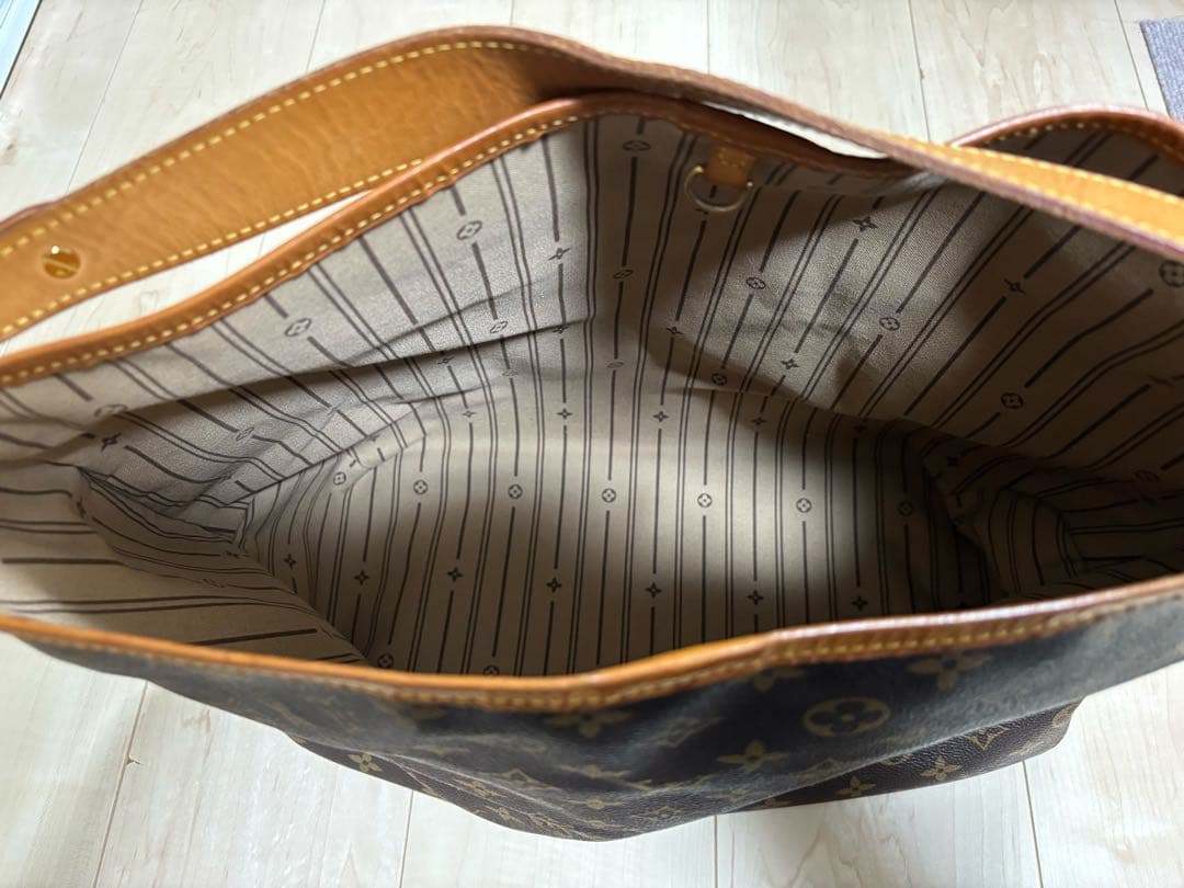 ルイヴィトンショルダーバッグモノグラム