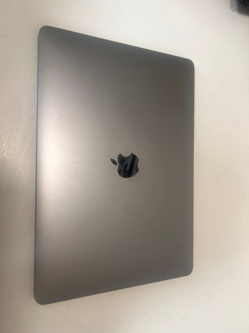 【良品】MacBookAir 2019 13インチ 256GB【即購入⭕️】