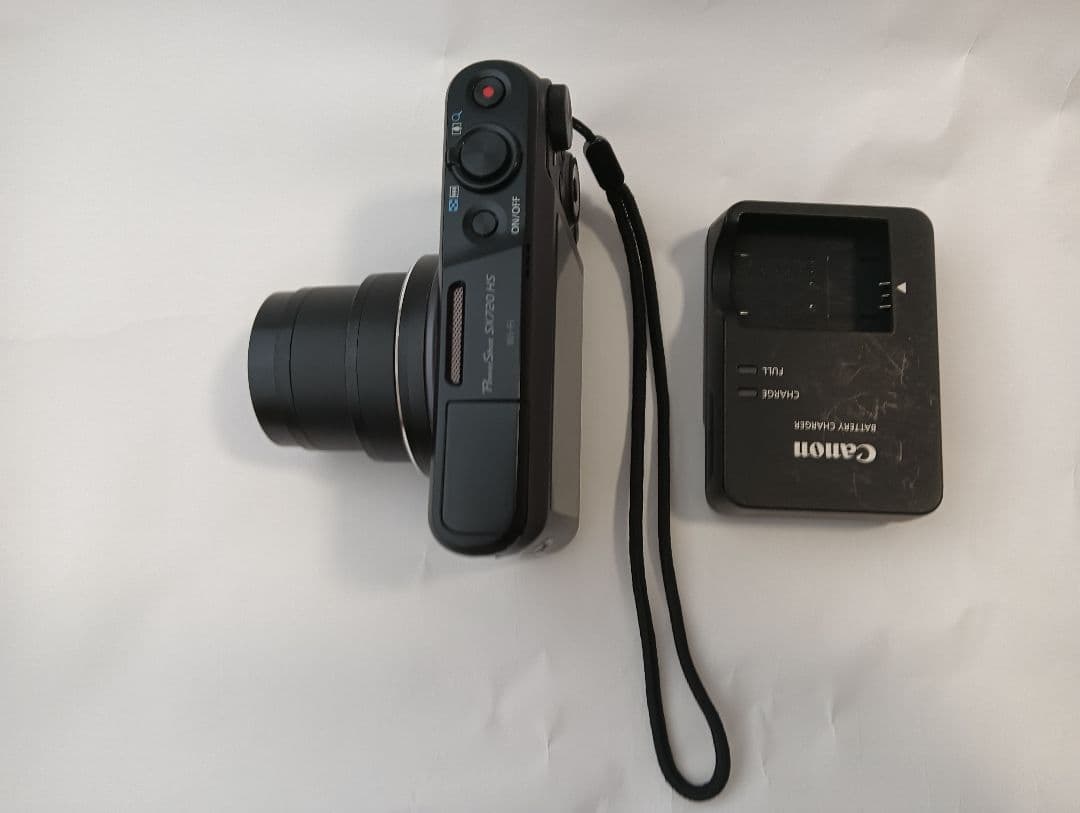 【最終値下げ】【24時間発送】Canon PowerShot SX720 HS黒