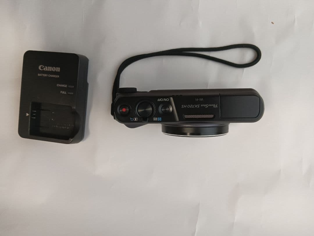 【最終値下げ】【24時間発送】Canon PowerShot SX720 HS黒