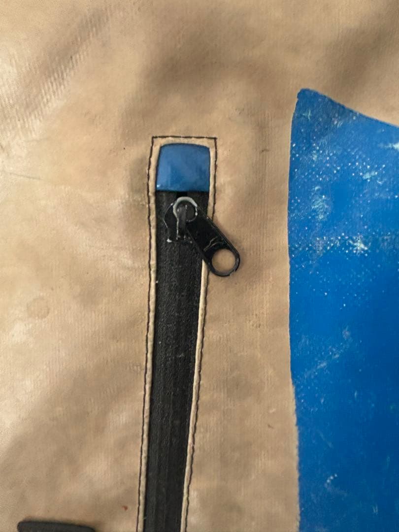 ノ*ブ様 FREITAG メッセンジャーバッグ ベージュ/青