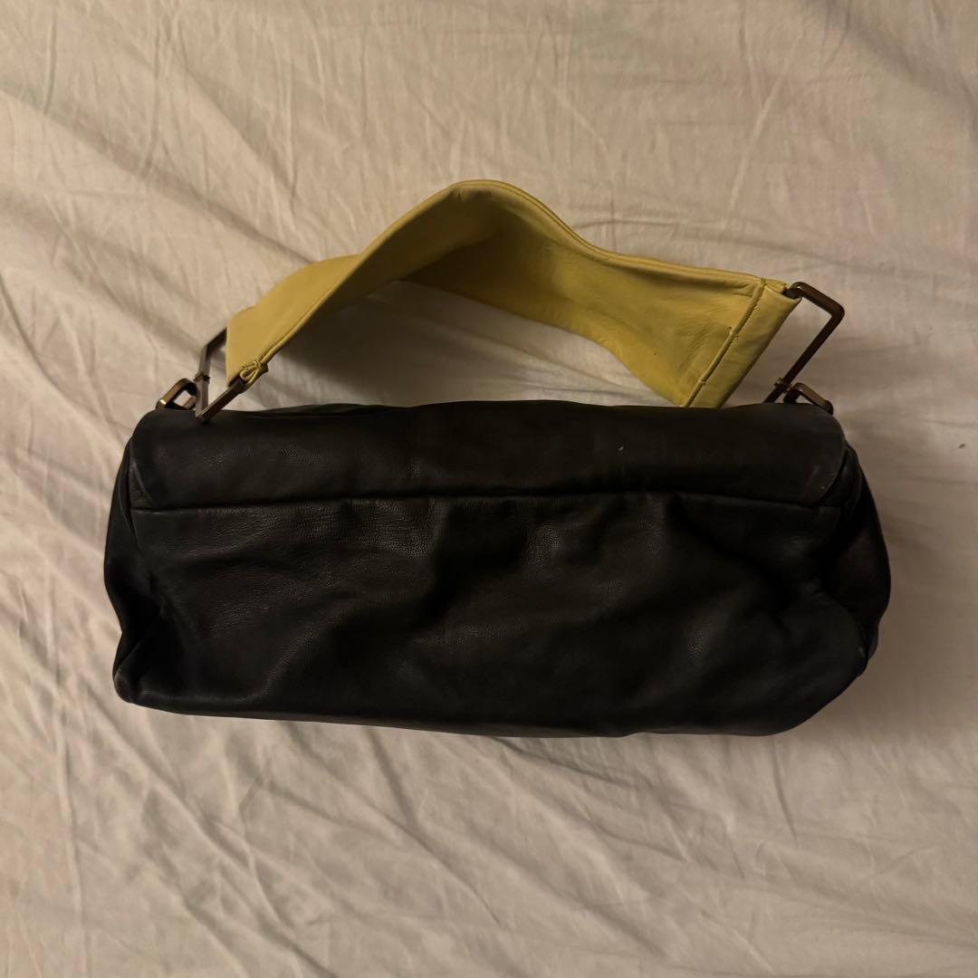 バッグ SS2001 PRADA archive leather handbag