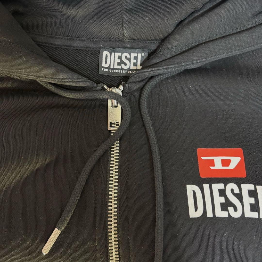 DIESEL ジップアップパーカー