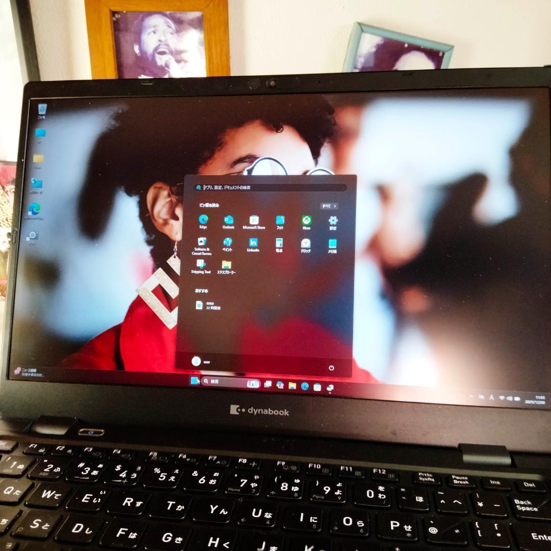 東芝 11世代 i5 1135G7/１３インチ/8G 256G FHD