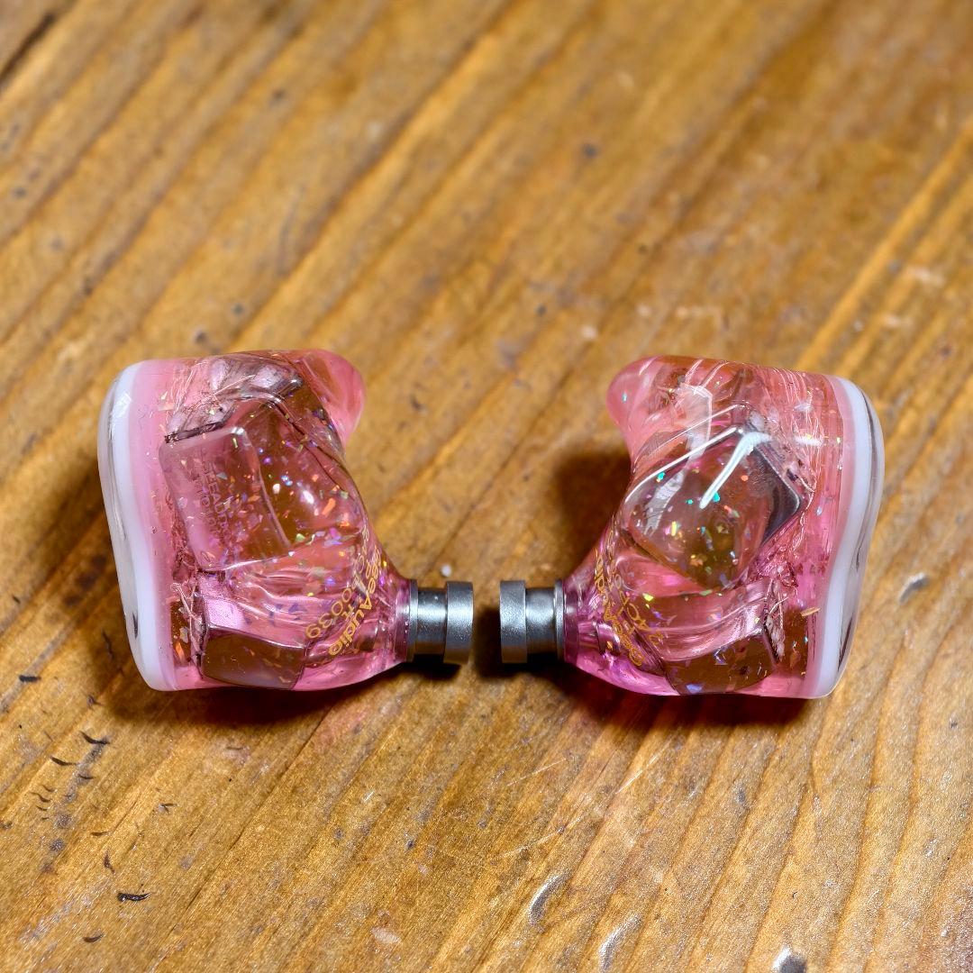 SeeAudio Strawberry π