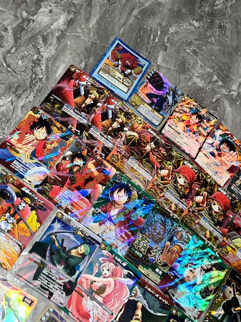 希少　限定品　ミラバト　ワンピース　ミラクルバトルカードダス 　ルフィ　ゾロ