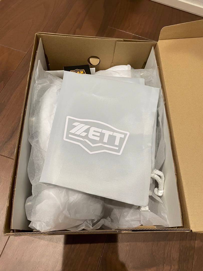 ZETT スパイク　新品　25.5センチ